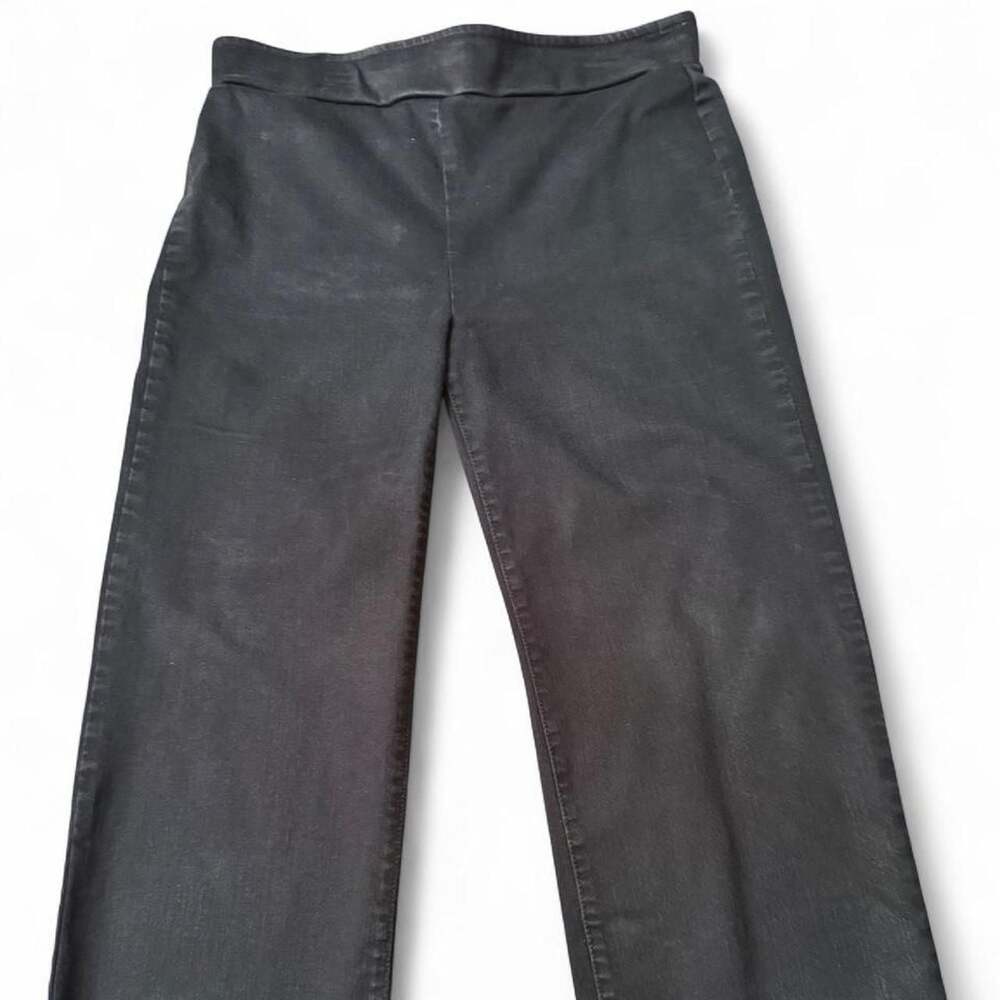 LOFT Pull-On Frayed Hem Jeans Size 8 Petite